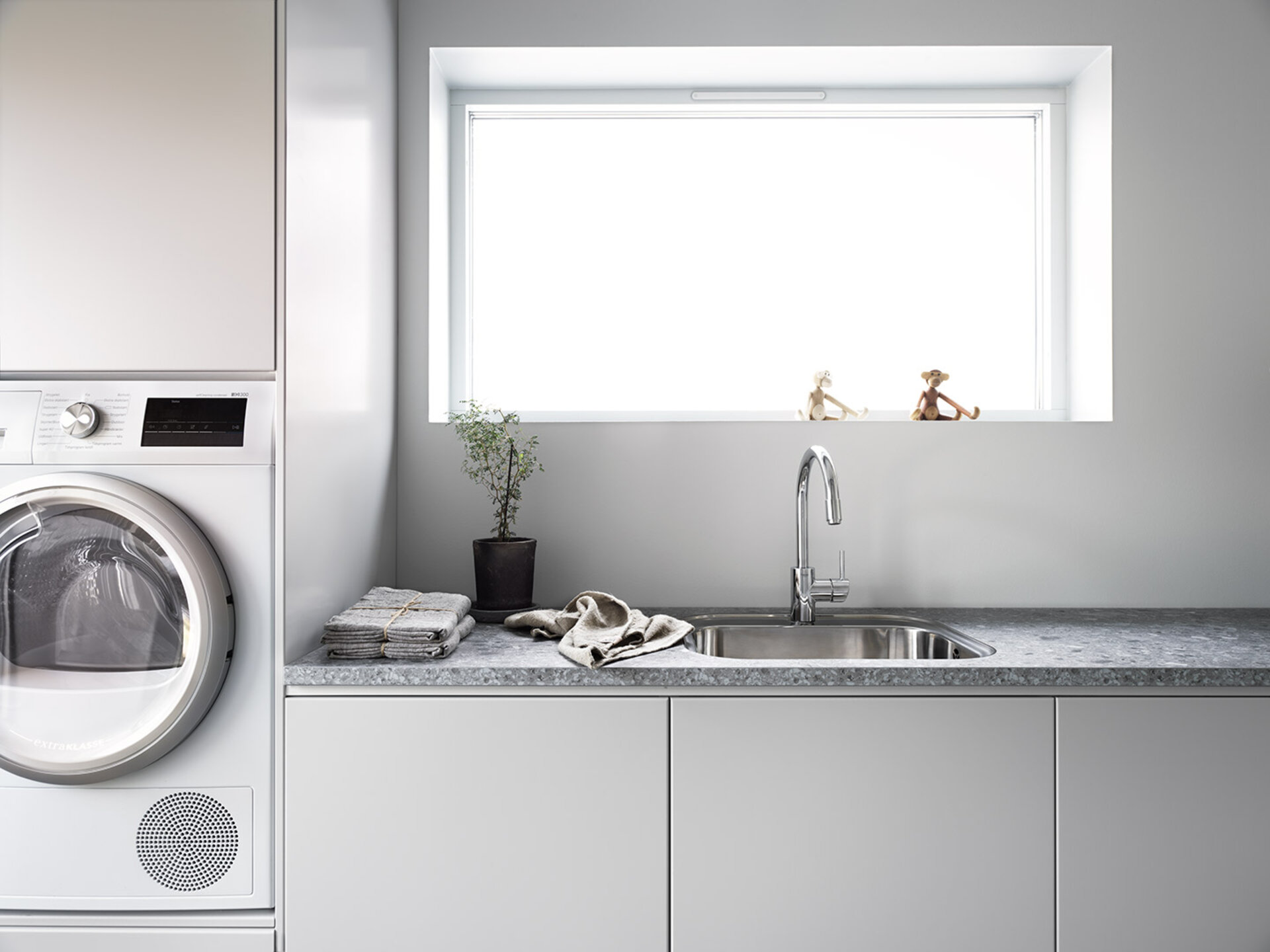 Opbevaringsinspiration Bistro perlegrå - vaskerum Opbevaringsinspiration Bistro perlegrå - vaskerum