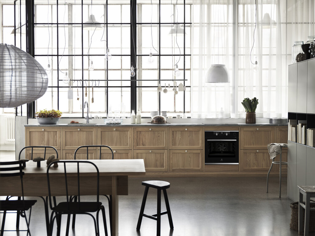 Køkkeninspiration Gastro eg hvidpigmenteret og Bistro varmgrå