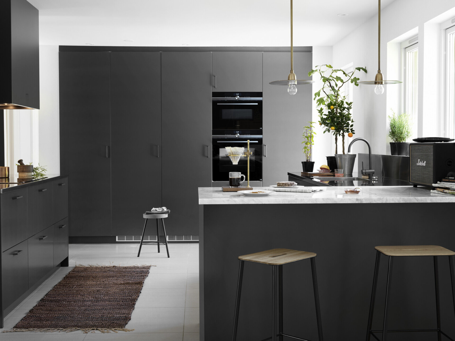 Køkkeninspiration Bistro pebergrå