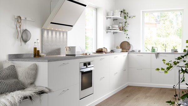 Køkken - System 25 og køkkenlåge Bistro Køkken - System 25 og køkkenlåge Bistro